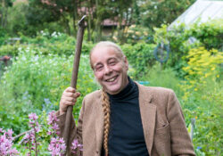 Bob Flowerdew 